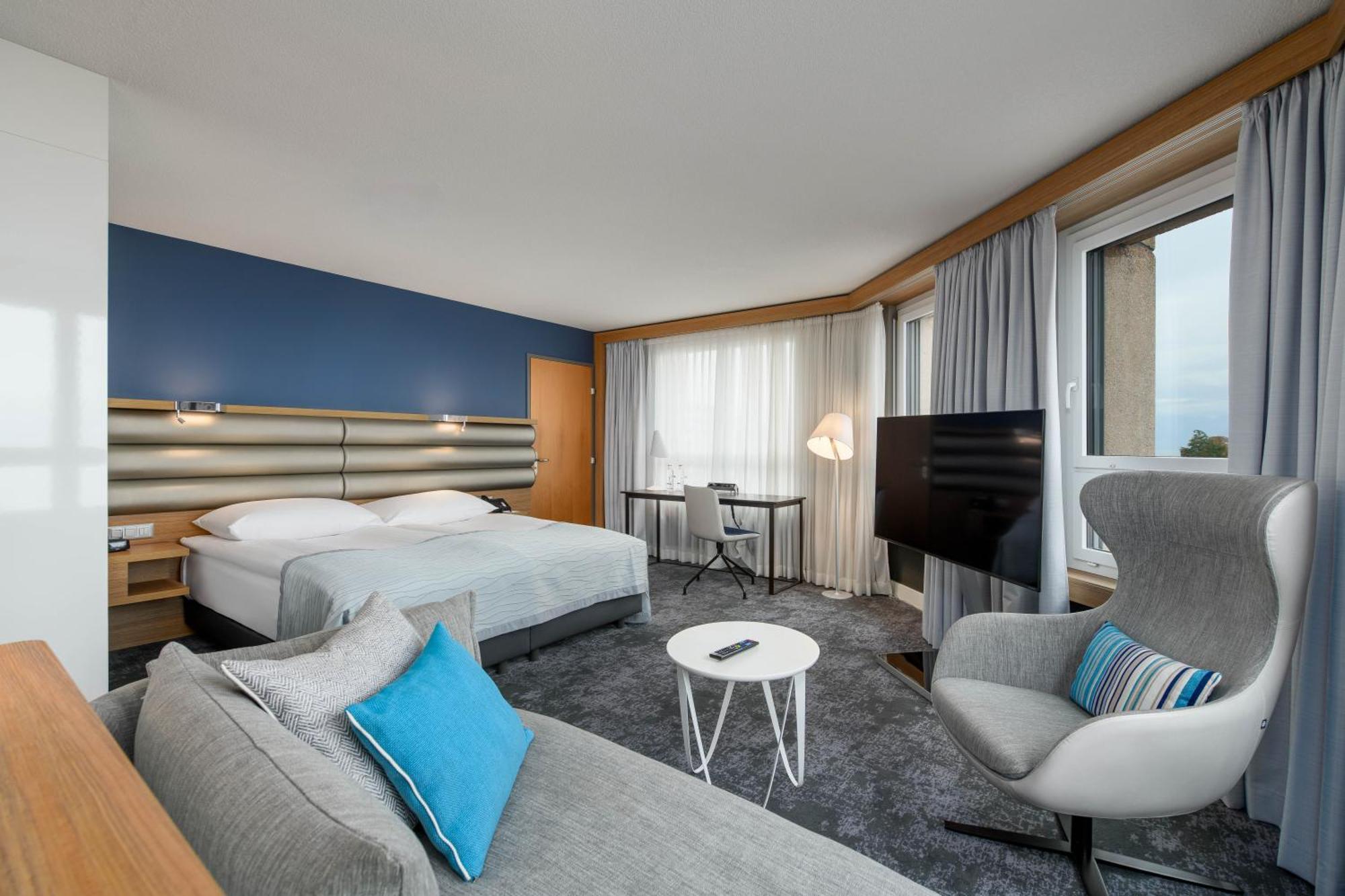 Moevenpick Hotel Lausanne Exterior photo