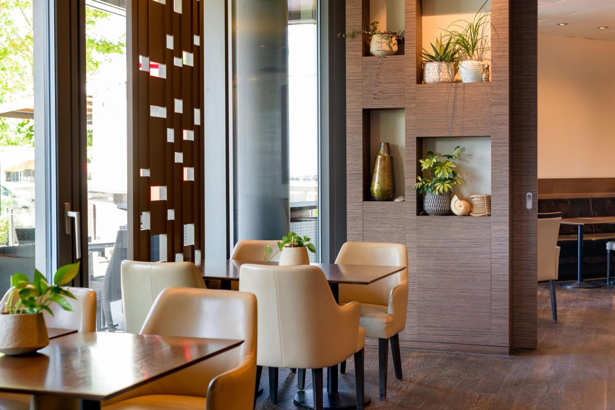 Moevenpick Hotel Lausanne Exterior photo