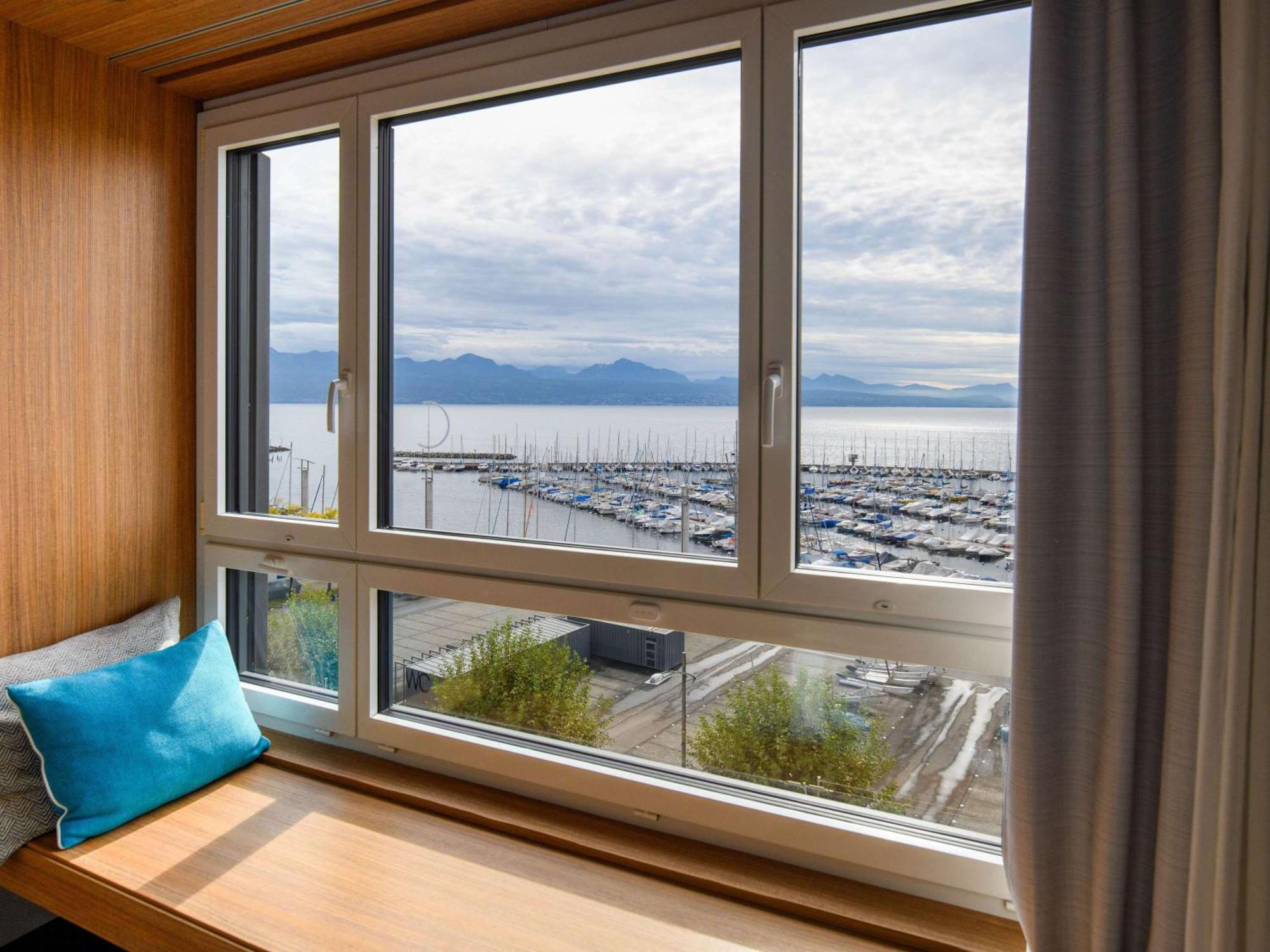 Moevenpick Hotel Lausanne Exterior photo